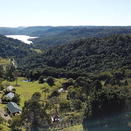 Maleny Tropical Retreat Bed & Breakfast Bagian luar foto