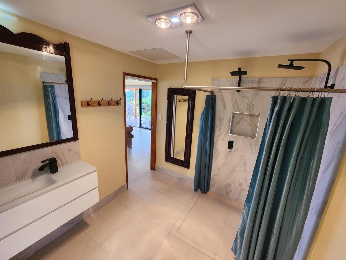 Maleny Tropical Retreat Bed & Breakfast Bagian luar foto