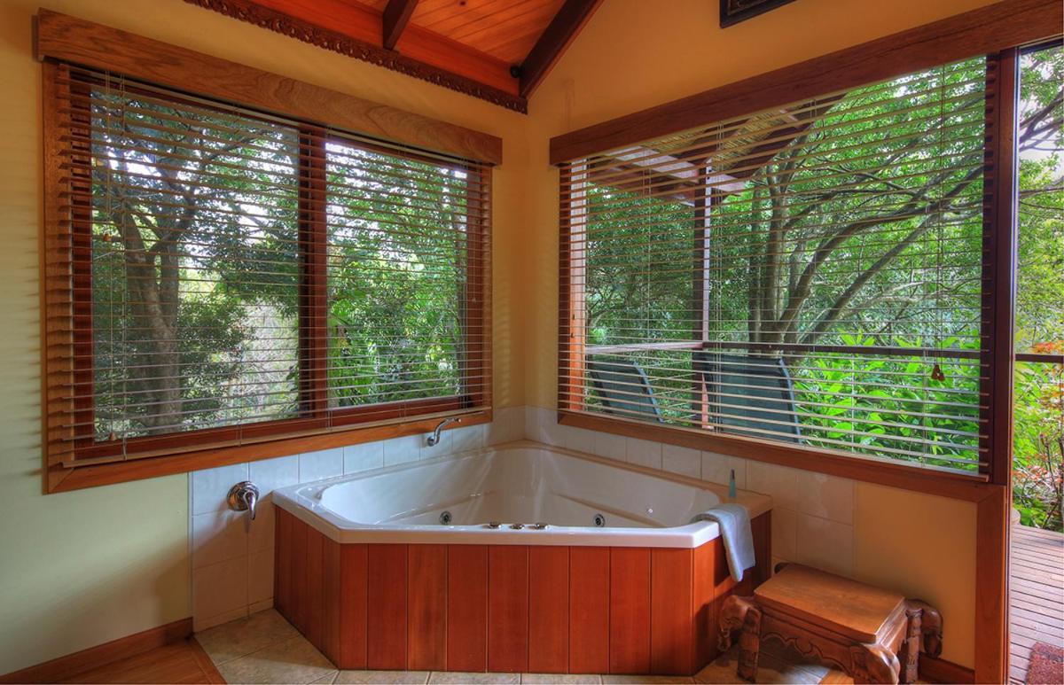 Maleny Tropical Retreat Bed & Breakfast Bagian luar foto
