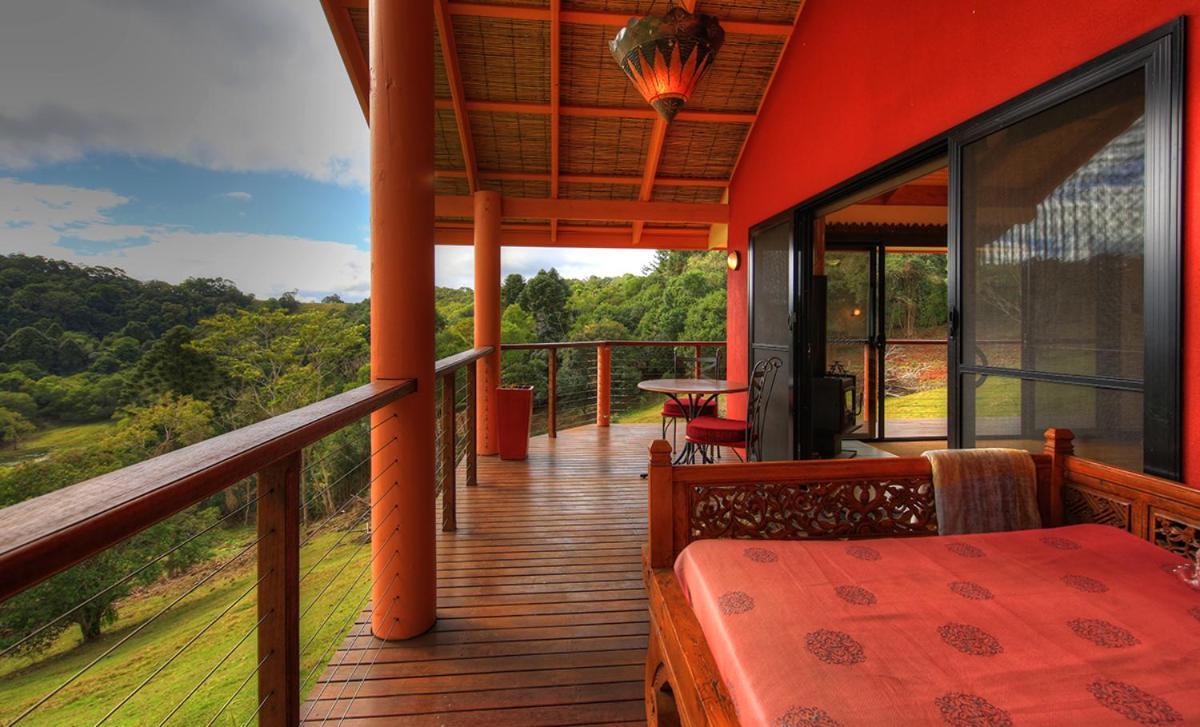 Maleny Tropical Retreat Bed & Breakfast Bagian luar foto